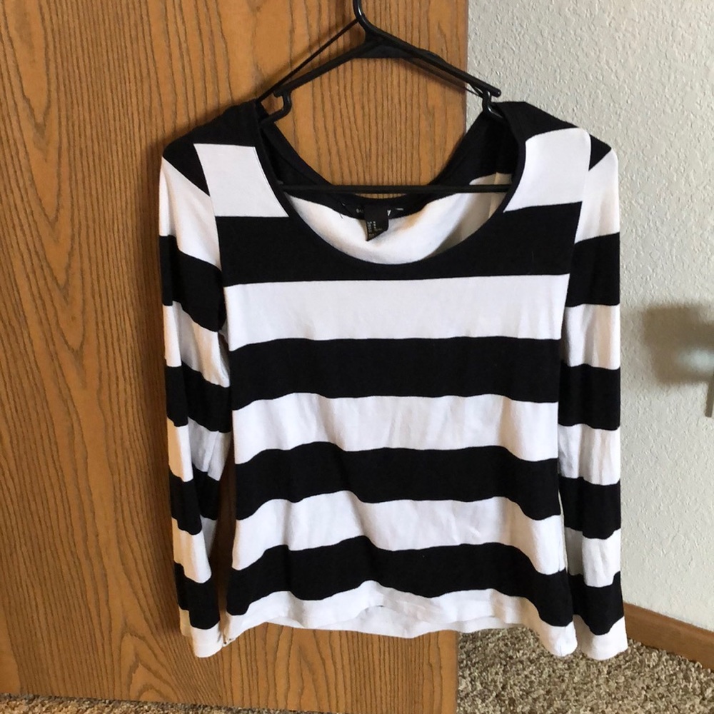 Long sleeved shirt